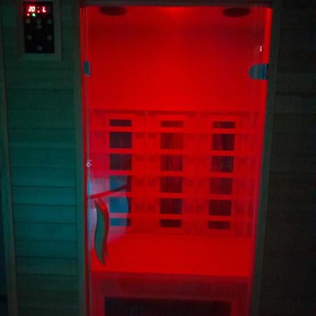 Farm Stay Frank Ozmec Wine And Glamping Estate Ljutomer Bagian luar foto